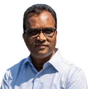 Dr. Navil Shetty